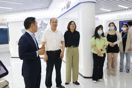 供需联通，校企合作 | 深圳北理莫斯科大学一行到访米乐(中国)mile·官方网页版,