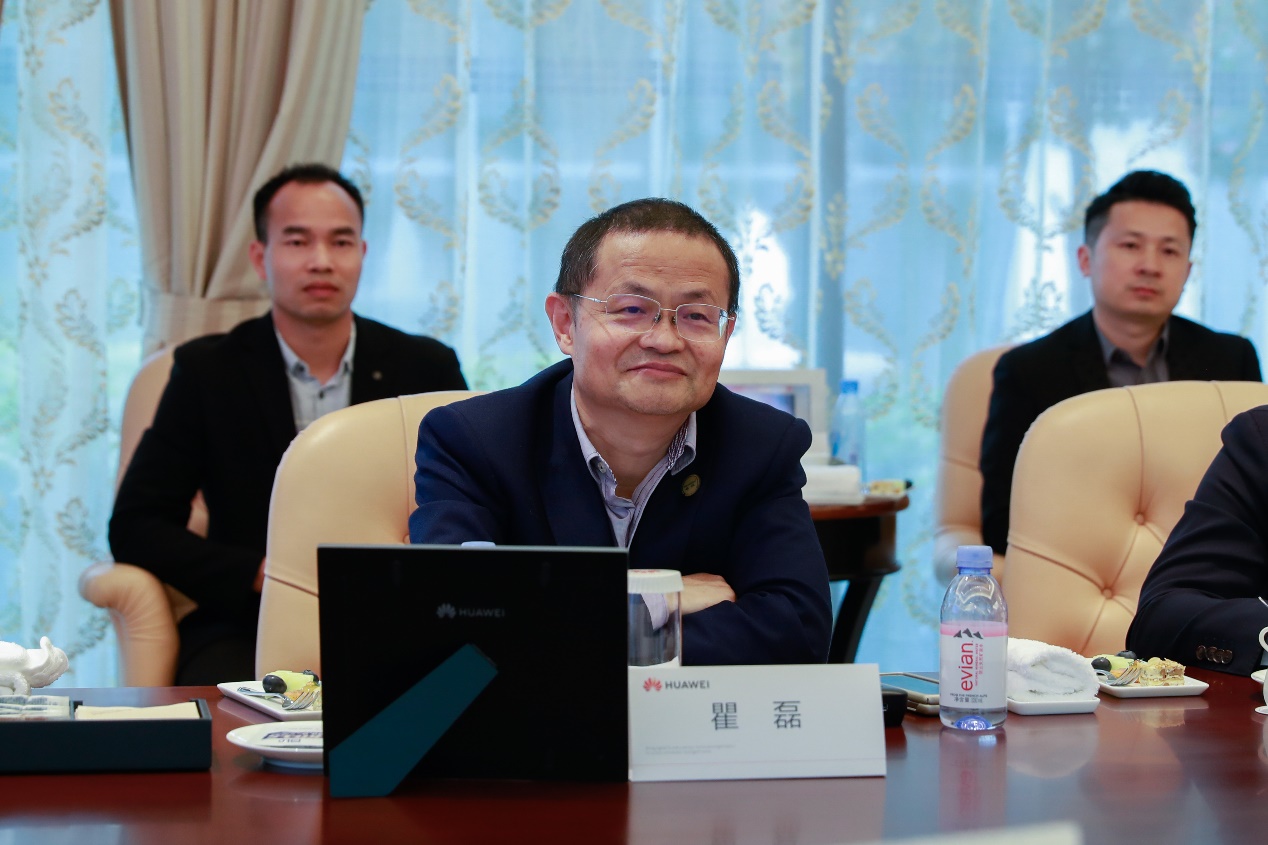 米乐(中国)mile·官方网页版,与华为战略合作签约，携手把数字世界带入全球海关和港口行业